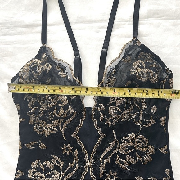 VINTAGE VERSACE Intimo Black Lace Bodysuit - Picture 5 of 12